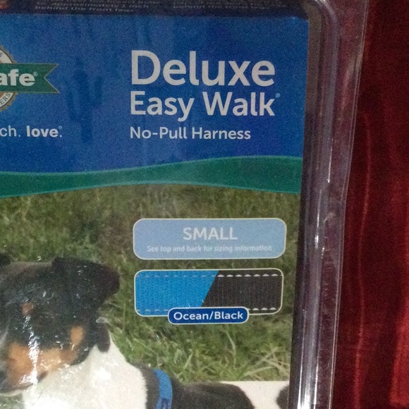 Petsafe Easy Walk Dog Harness, No Pull Dog Harness - Picture 6 of 6